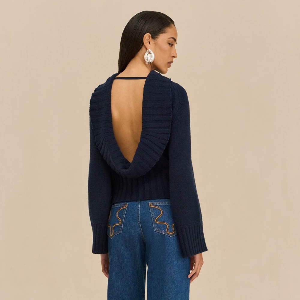 SOLD OUT Cult Gaia NWOT MILIKA SWEATER Navy Sweater